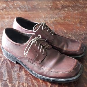 Kenneth Cole dress shoes